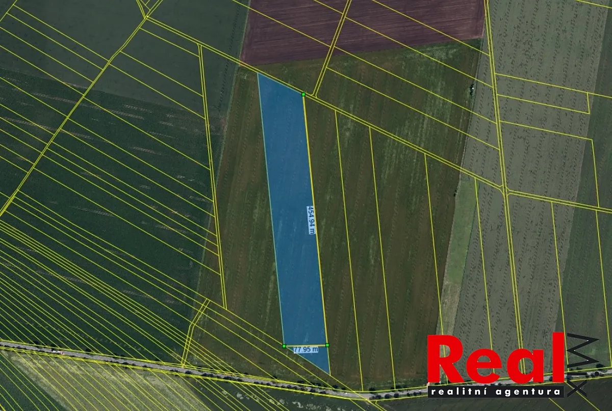 Prodej pole 38914 m²
